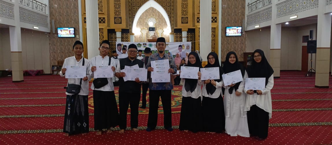 Enam Santri Ar-Risalah Wakili Kecamatan Cisarua pada MTQH XI Tingkat Kabupaten Bandung Barat 2026